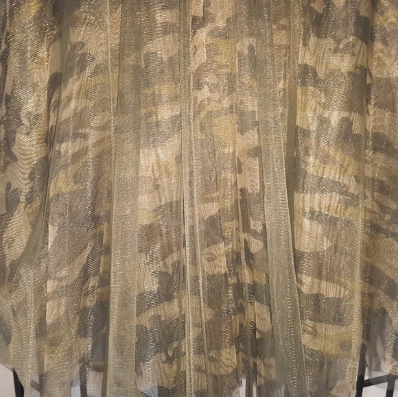 Skirt - Picture 3 of 3